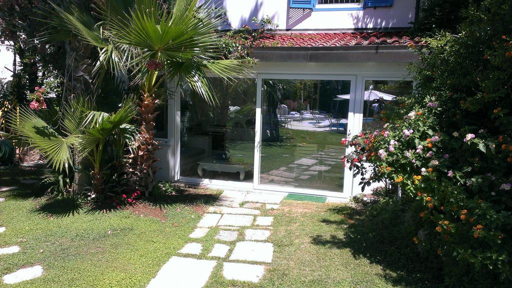 Villa Rosamarina Rosa Marina Buitenkant foto